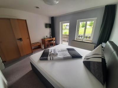 Landhotel Weisses Roess'L Adorf Luaran gambar