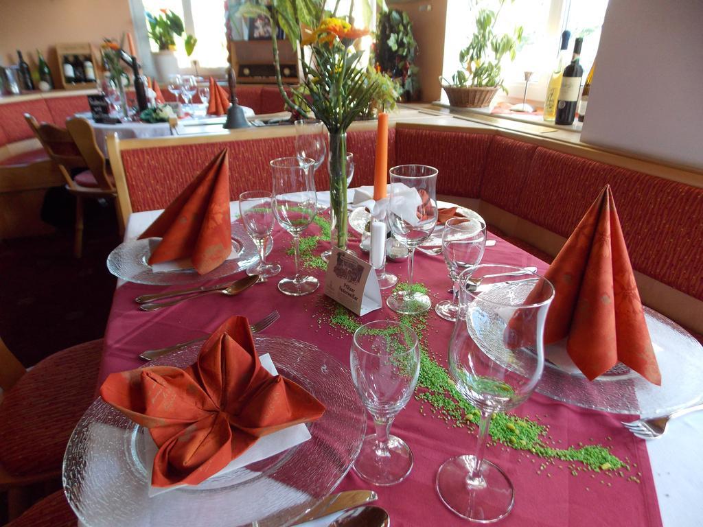 Landhotel Weisses Roess'L Adorf Luaran gambar